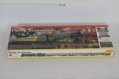 Lot 375 - Hornby - Boxed 'Flying Scotsman' 00 gauge electric train set