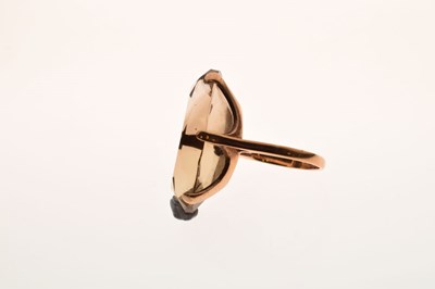 Lot 86 - 1970s smoky quartz 9ct gold ring
