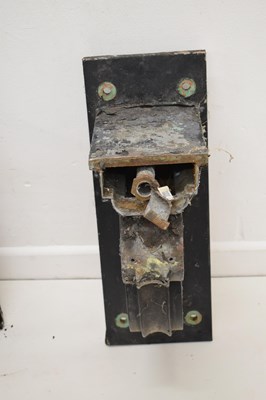 Lot 811 - Pair of black painted metal outdoor wall brackets