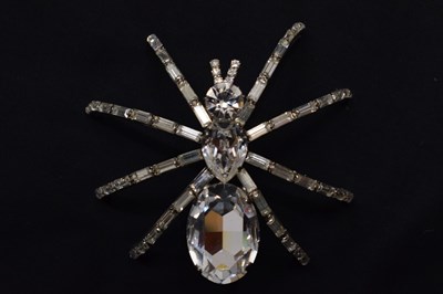 Lot 171 - Butler & Wilson - Large vintage spider brooch