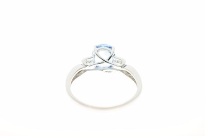 Lot 41 - 18ct white gold, oval sapphire and diamond ring