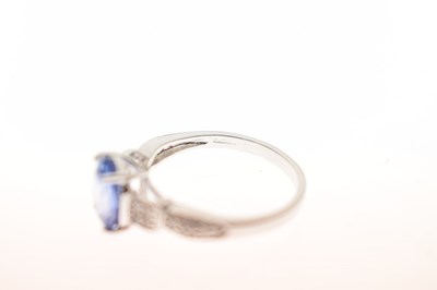 Lot 41 - 18ct white gold, oval sapphire and diamond ring