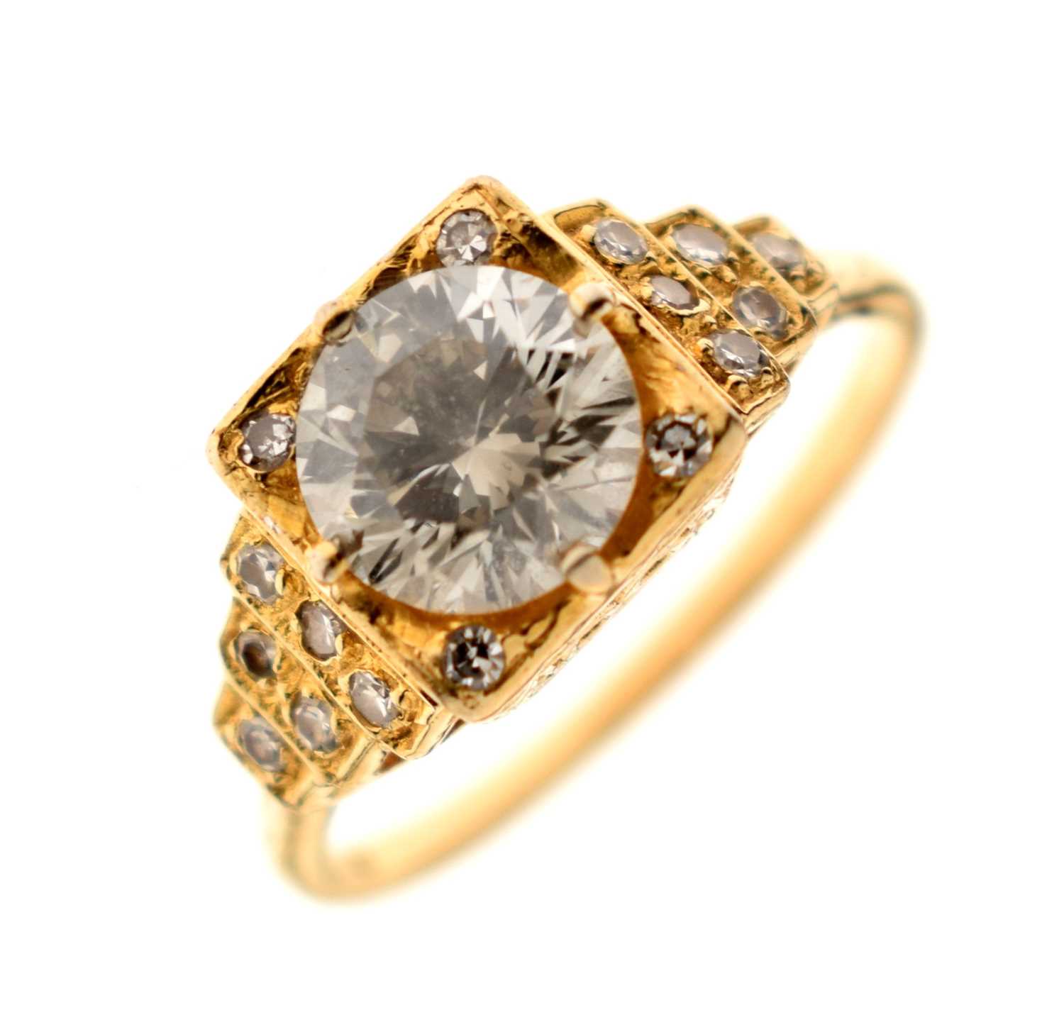 Lot 1 - Diamond yellow metal ring, the central round brilliant cut diamond weighing approx. 1.50 carats