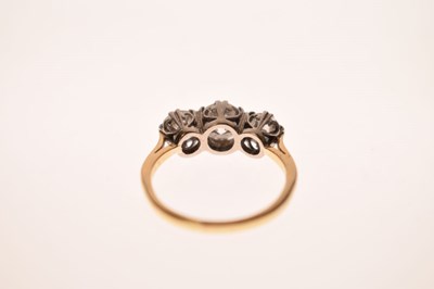 Lot 6 - Diamond 18ct gold and platinum set three stone ring