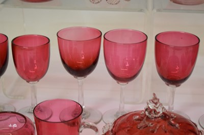 Lot 576 - Assorted cranberry glass