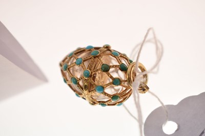 Lot 39 - Unusual yellow metal, rock crystal and turquoise vinaigrette pendant