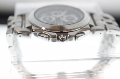 Lot 188 - Seiko - Chronograph 100M stainless steel bracelet watch