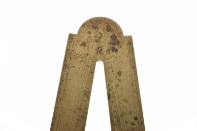 Lot 199 - 17th century brass folding Gunter sector measure rule in the manner of Edmund Gunter