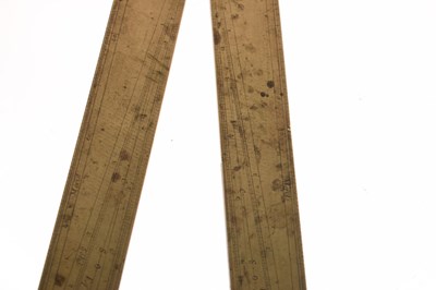 Lot 199 - 17th century brass folding Gunter sector measure rule in the manner of Edmund Gunter