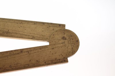 Lot 199 - 17th century brass folding Gunter sector measure rule in the manner of Edmund Gunter