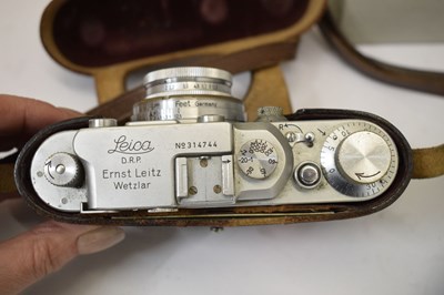 Lot 256 - A Leica DRP Ernst Leitz Wetzlar camera number 314744 fitted with a Summar F=5cm 1/2 lens