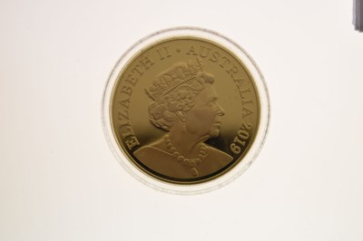 Lot Royal Australian Mint - Elizabeth II two-hundred-dollar gold proof 2oz coin, 2019