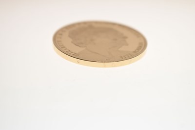 Lot Elizabeth II gold proof £5 coin, 2017, commemorating the platinum wedding anniversary