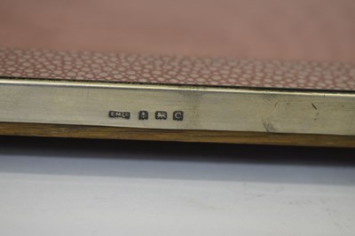 Lot 161 - George V silver mounted easel photograph frame with pink shagreen mount