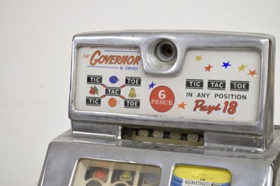 Lot 250 - Early 1960s Jennings 'Governor' one-arm bandit 'tic-tac-toe' slot or fruit machine