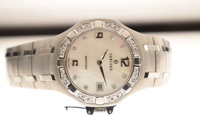 Lot Concord - Saratoga diamond-set stainless steel bracelet watch, ref. 14.C2.1894