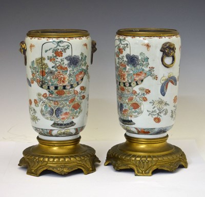 Lot Pair of Chinese Kangxi style Famille Verte porcelain vases