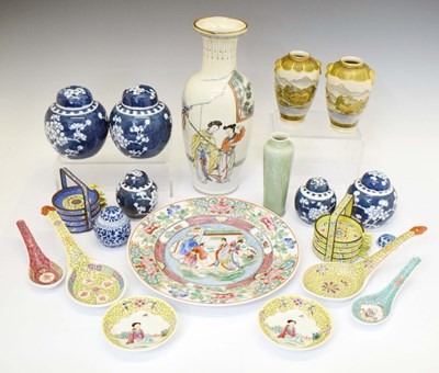 Lot 578 - Group of Chinese and Japanese ceramics