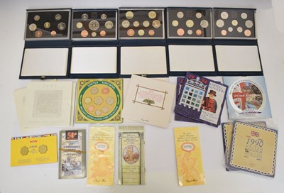 Lot 336 - Collection of proof coin year sets, and commemorative coin presentation packs