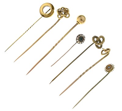 Lot 187 - Collection of Victorian and Edwardian yellow metal stick pins (6)
