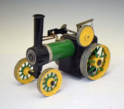 Lot 467 - Live steam tractor in green