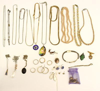 Lot 215 - Group of costume jewellery, to include Swarovski crystal earrings and pendant, etc