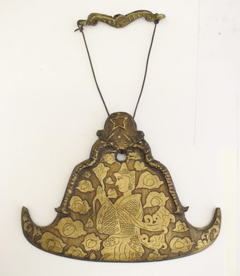 Lot 587 - Burmese bronze alloy kyeezee or spinning gong