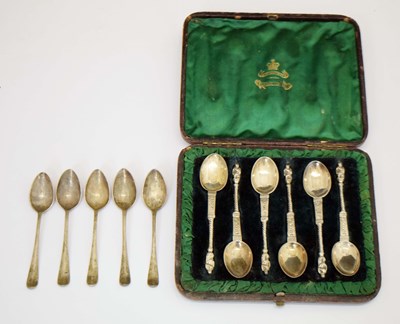 Lot 271 - Set of six Victorian silver Apostle teaspoons, etc