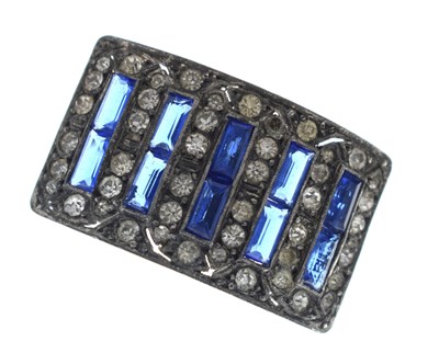 Lot 202 - French Art Deco paste brooch (a/f)