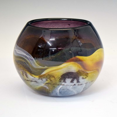 Lot 435 - Siddy Langley (b.1955), studio glass vase