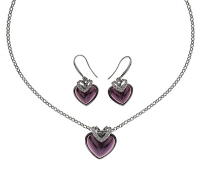 Lot 69 - Diamond 'pink' and white gold heart-shaped necklace and earring suite