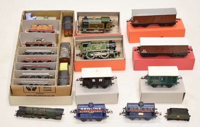 Lot 481 - Hornby - Mixed collection of locomotive and rolling stock