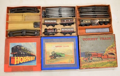 Lot 483 - Hornby - O gauge 'No. 101 Tank Passenger Set'