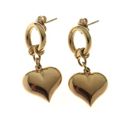 Lot 160 - Pair of heart-shaped 9ct gold drop earrings